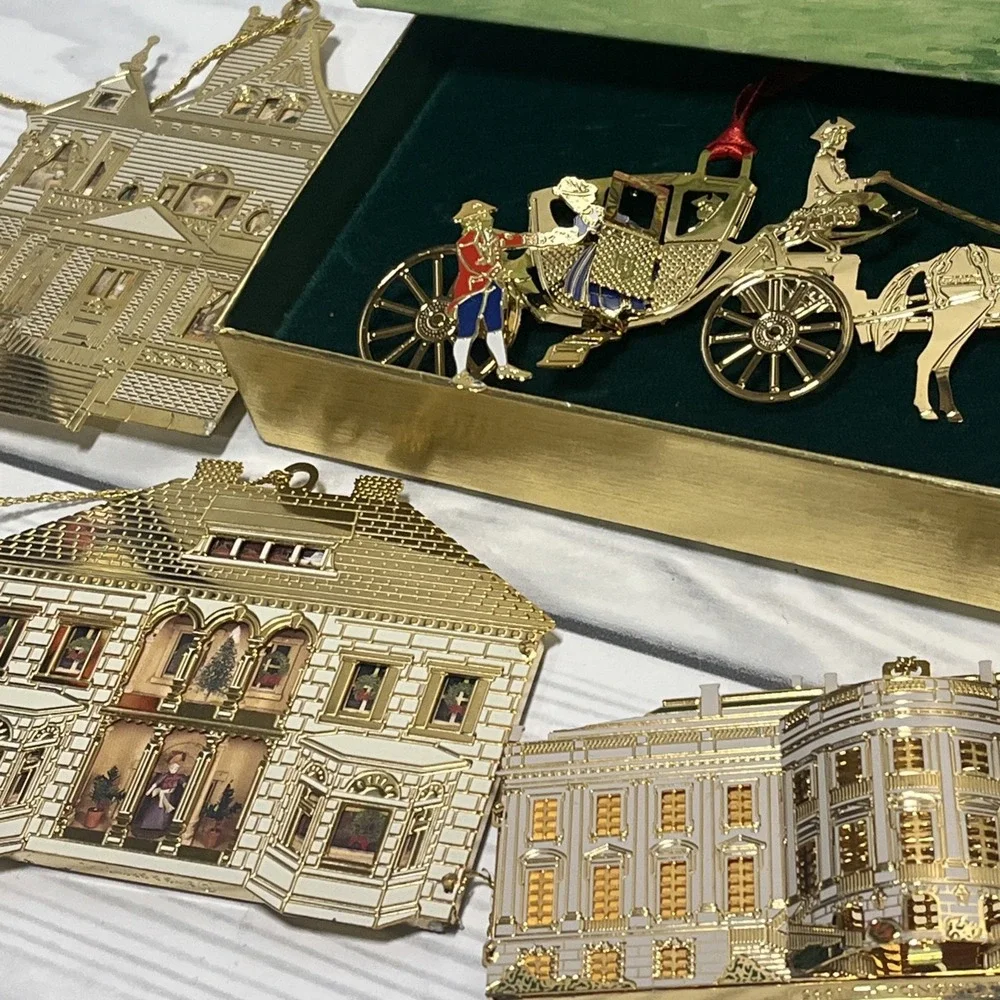 Mount Vernon Powel Coach Christmas Ornament w/Bing & Grondahl Circa 1910 GoldLOT